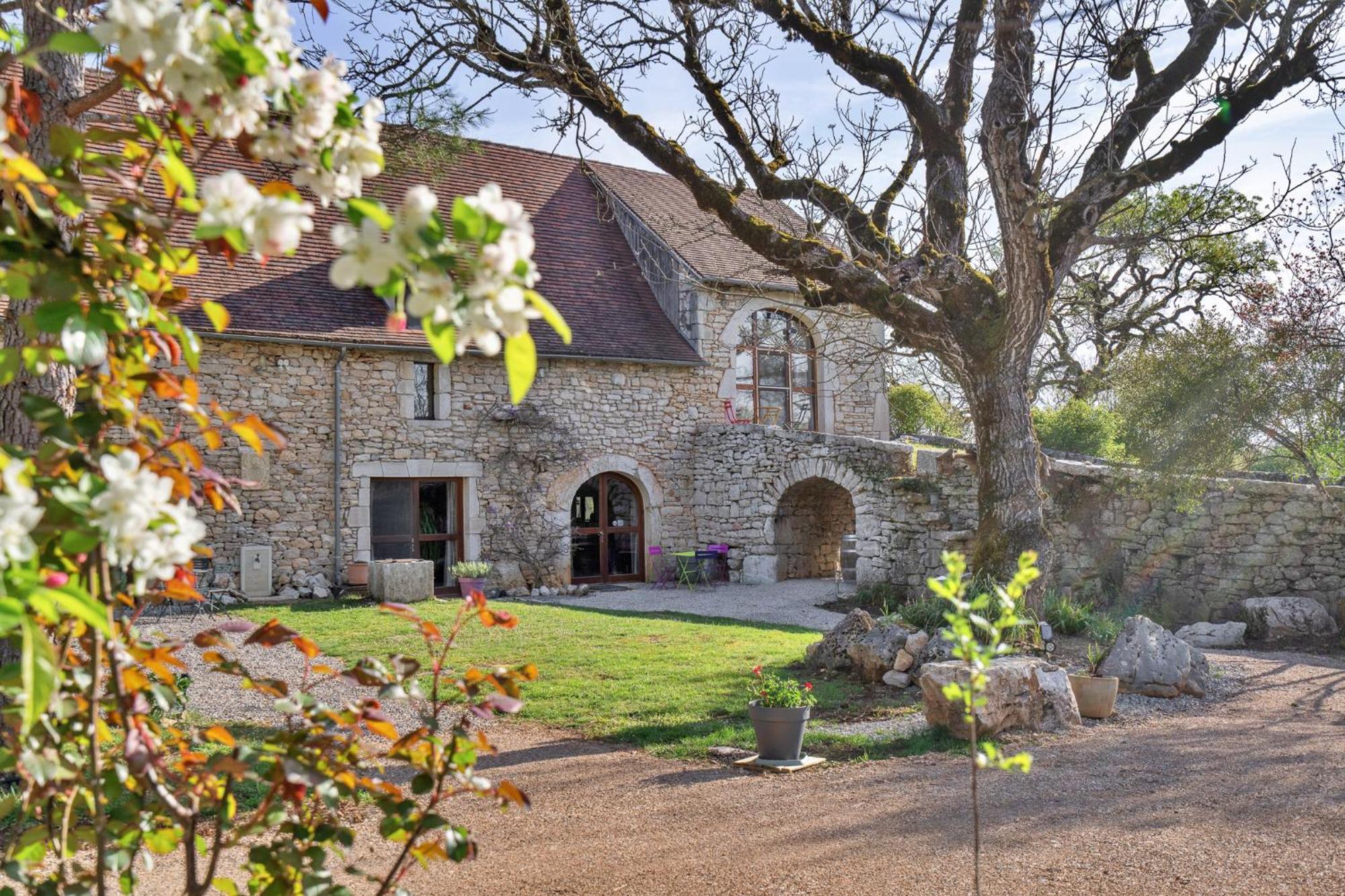 Chambres Et Jardin De Pierres Espédaillac エクステリア 写真