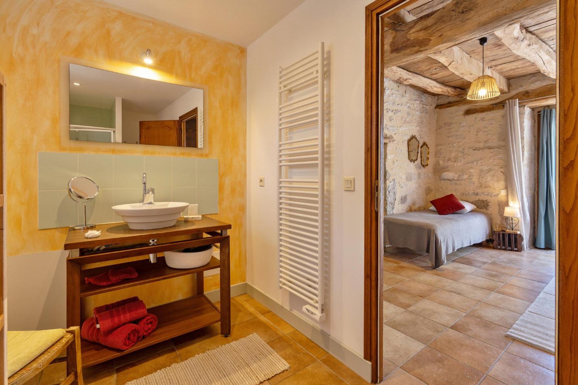 Chambres Et Jardin De Pierres Espédaillac エクステリア 写真