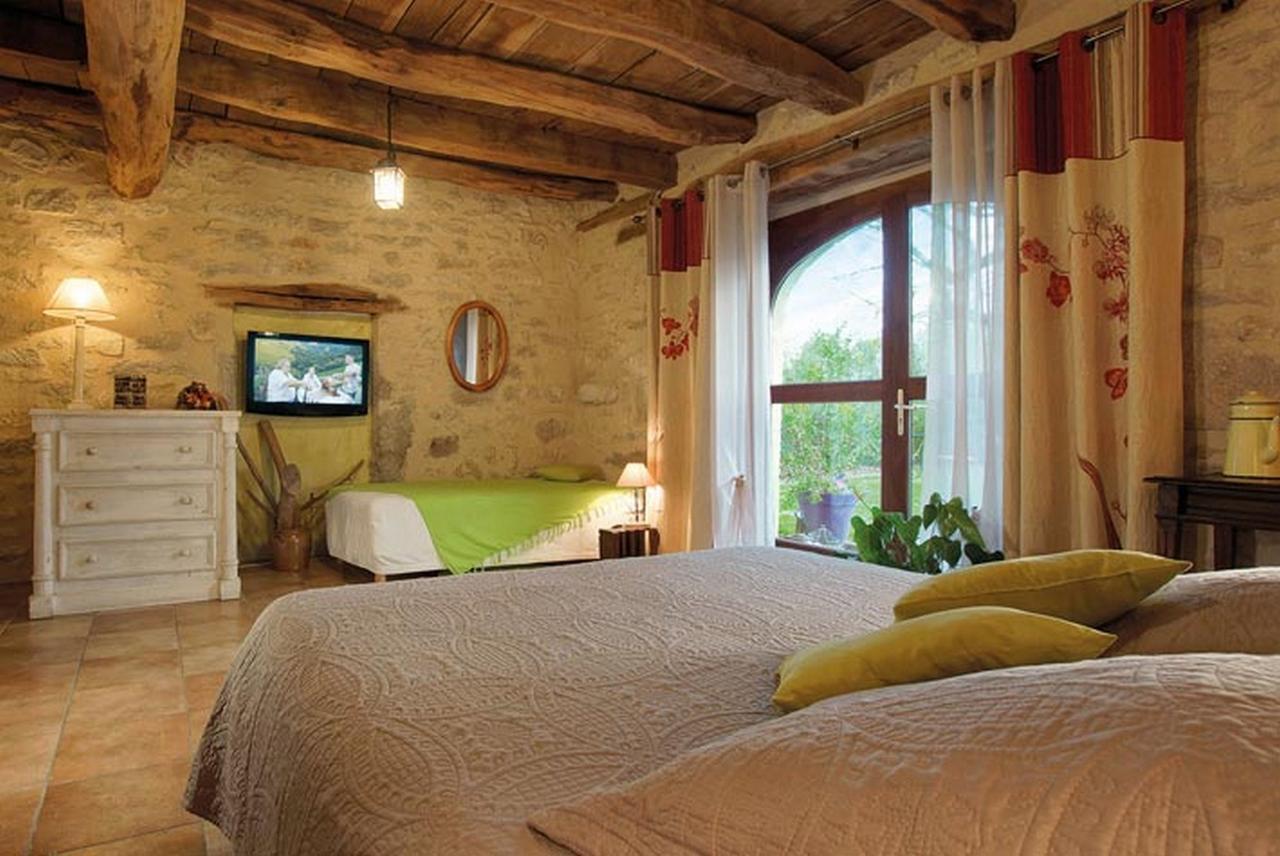 Chambres Et Jardin De Pierres Espédaillac エクステリア 写真