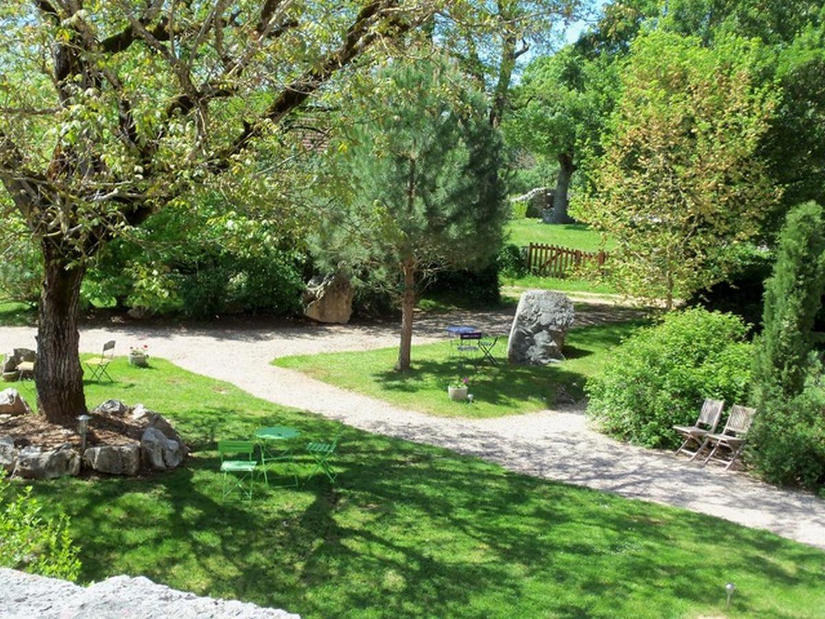 Chambres Et Jardin De Pierres Espédaillac エクステリア 写真